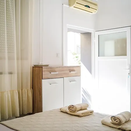 Lejlighed Mia With Free Onsite Parking