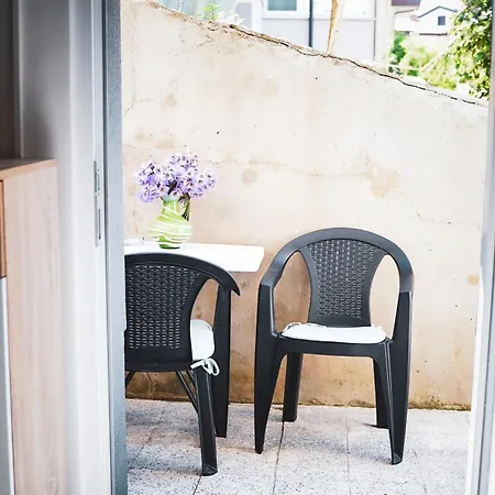 Mia With Free Onsite Parking Lejlighed