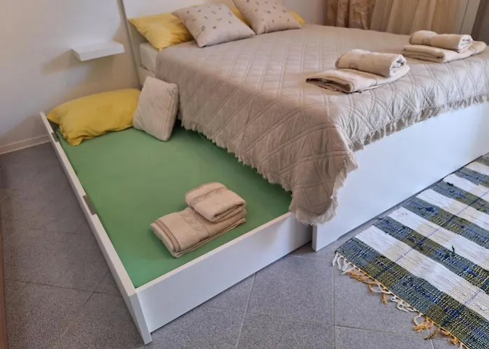 Mia With Free Onsite Parking * 이졸라