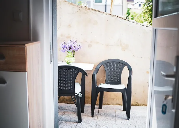 Mia With Free Onsite Parking 아파트