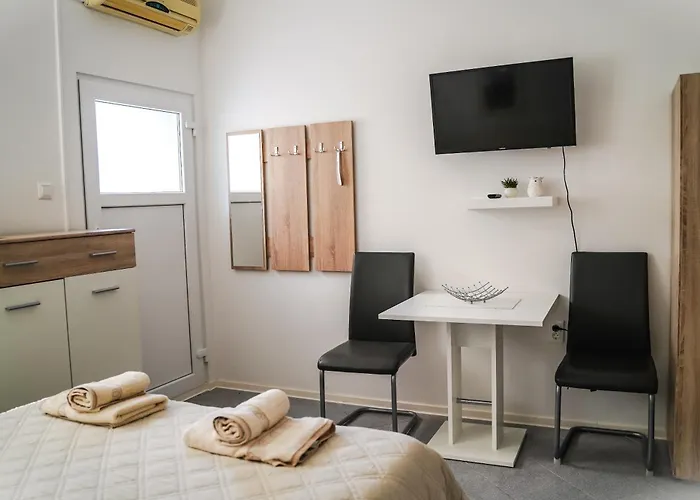 Mia With Free Onsite Parking 아파트 *